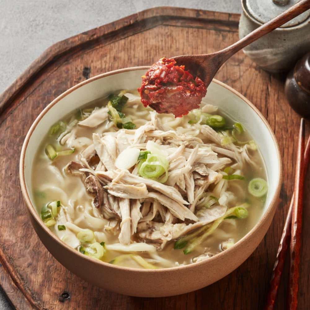 담백 얼큰 매콤 닭 칼국수 밀키트 2.5kg