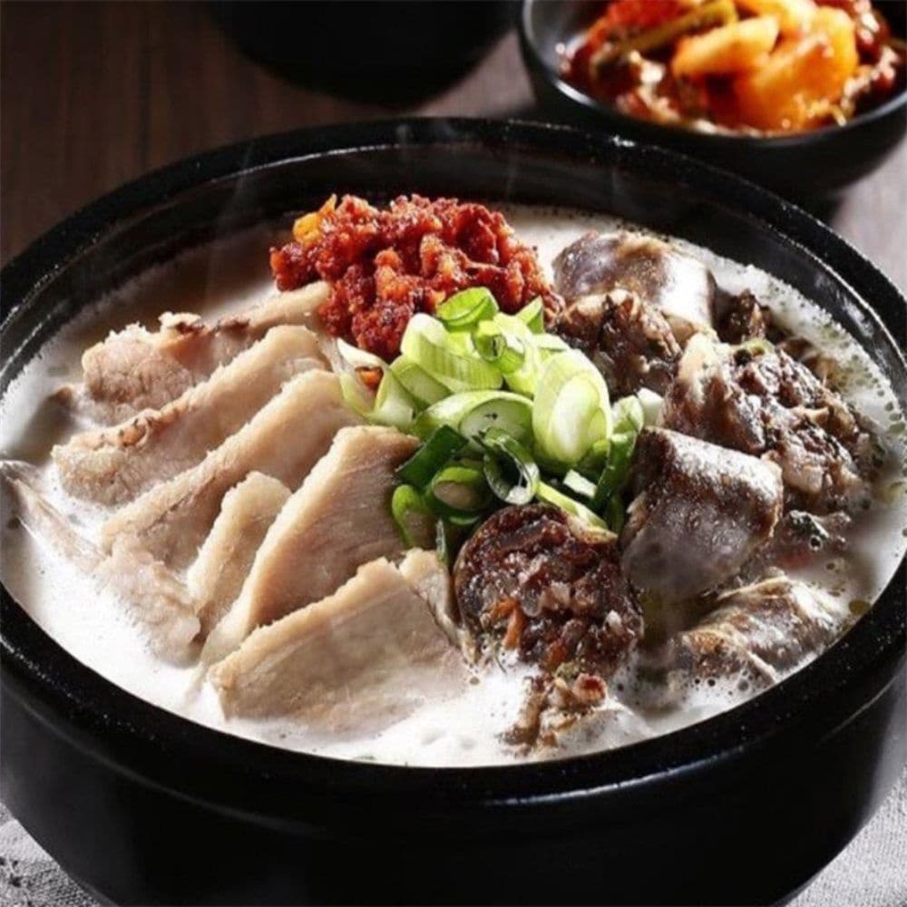 유쎌몰 순대돼지국밥 1.25KG X 2개 돼지국밥밀키트 국밥재료