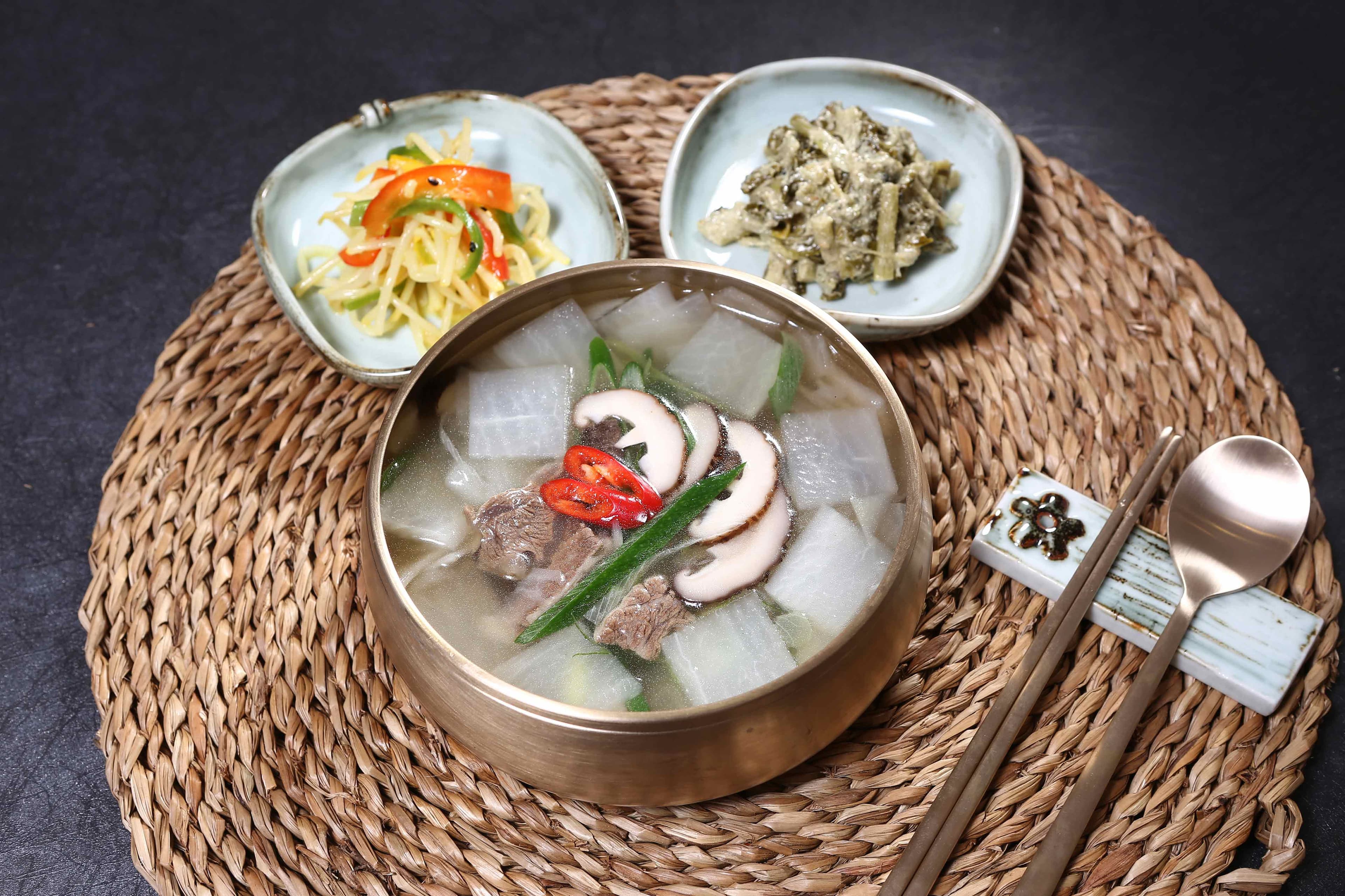 금강수림 캠핑 초 간단 밀키트 한우소고기무국 1kg