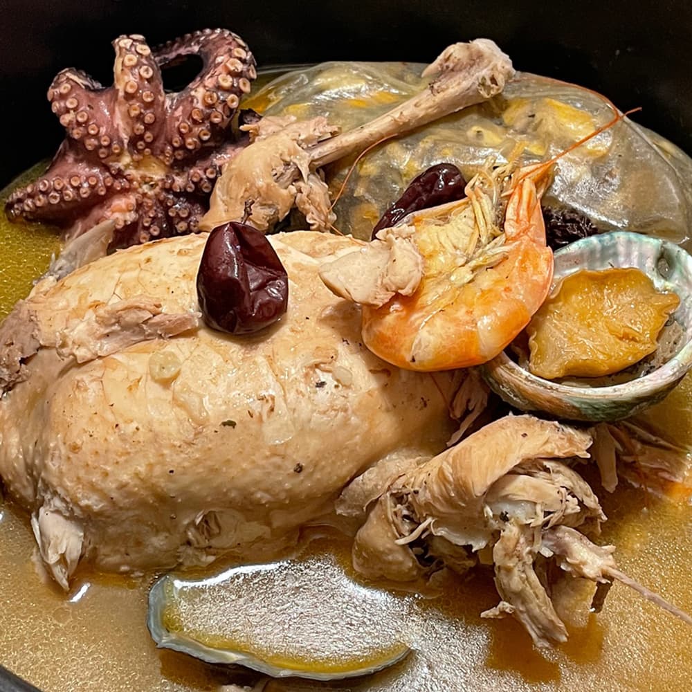 간편조리 해신탕 밀키트 해물 보양식 삼계탕 재료 전복 문어 새우 복날 초복 중복 말복