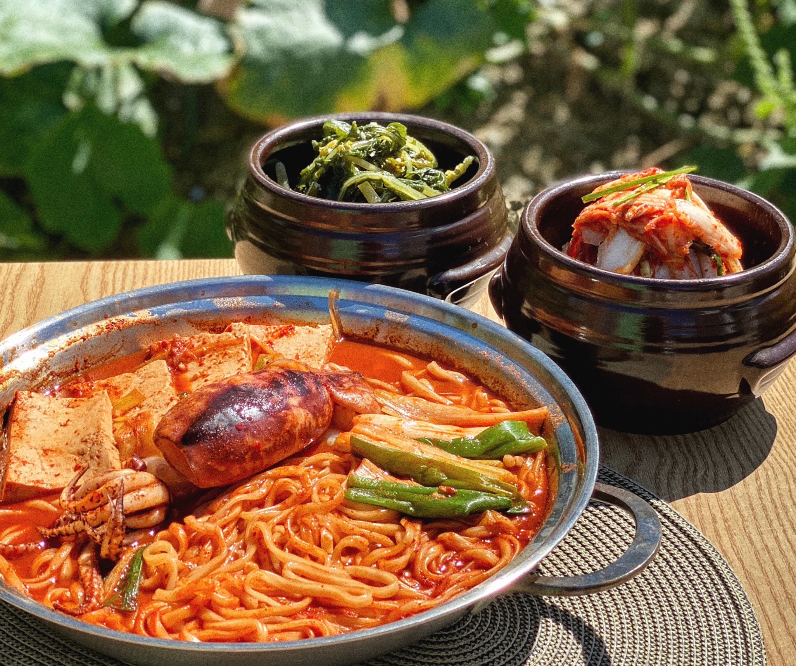 25년전통 칼국수맛집 예전칼국수 오징어두부두루치기국수(2인분) 밀키트 캠핑음식 쉬운요리