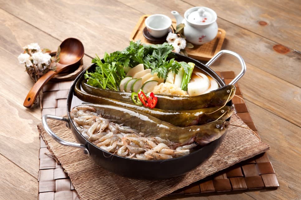 메기매운탕 생물 냉장익일배송 벌말매운탕