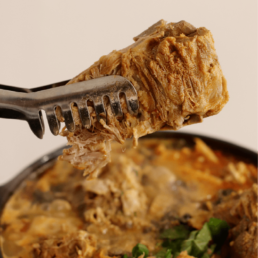 [청푸드] 언제나 감자탕 1kg 캠핑 술안주 밀키트 보양식 국내산 우거지 뼈해장국 밥반찬