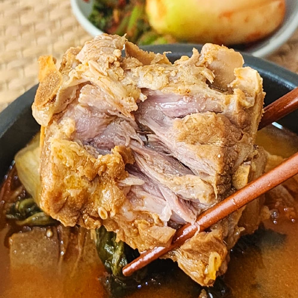 살밥 두둑한 가성비갑 맛상 뼈해장국 900g 뼈다귀 해장국 우거지 감자탕 밀키트
