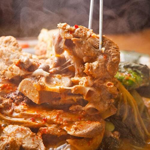 전통가마솥방식 점보 목뼈 우거지 뼈해장국 1kg 해장국밀키트 미각기행