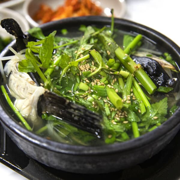 케이티알파쇼핑 강릉시 수협인증 몸보신 복어탕 3인분 간편조리세트 (맑은탕/매운탕)