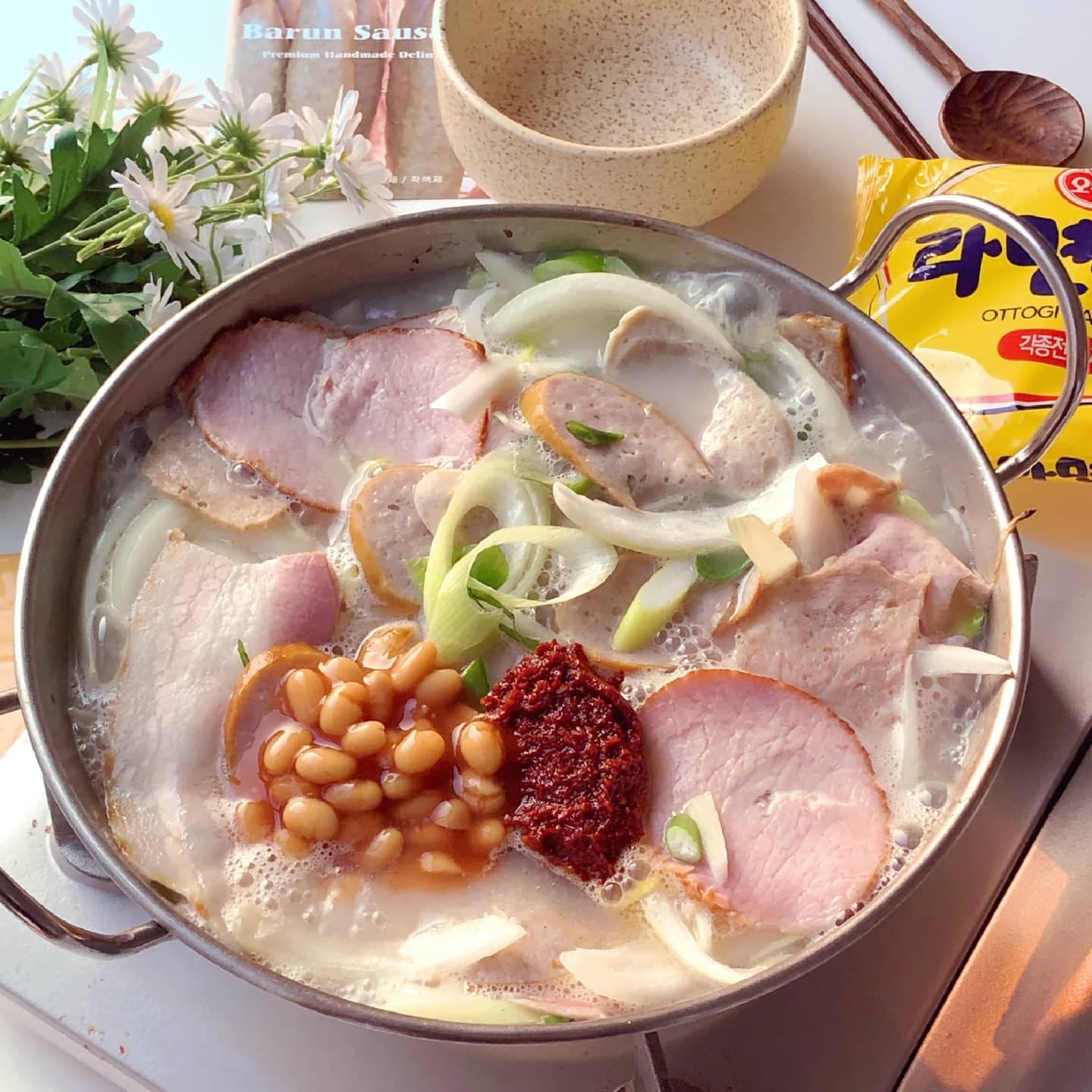 부대찌개(3~4인용) 기획세트 4팩 독일 수제소세지 수제햄소세지 부대찌개 캠핑 밀키트