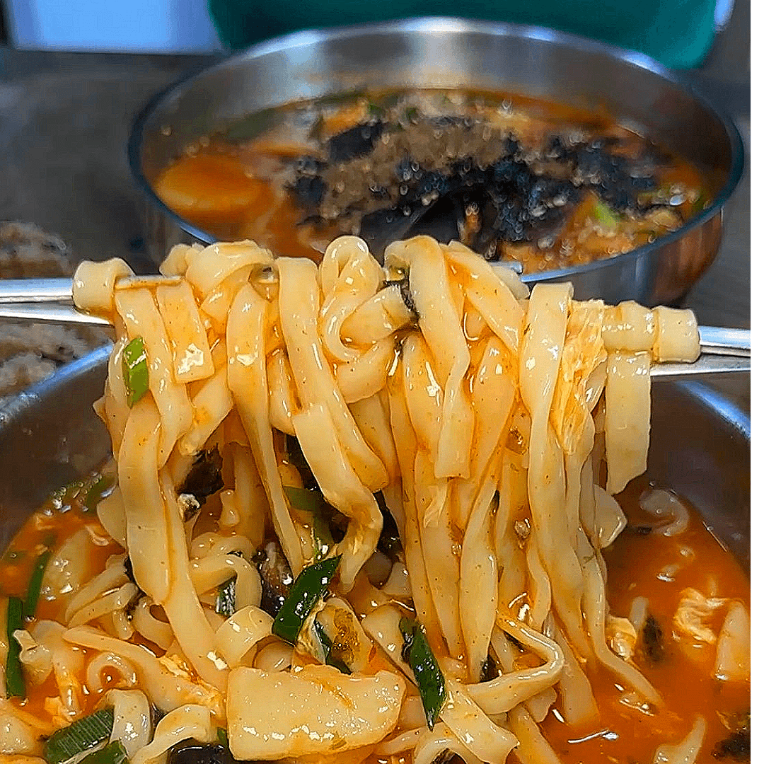 30년전통 까치칼국수 장칼국수 칼국수 밀키트(4인분) 택배맛집 맛집택배 국수밀키트