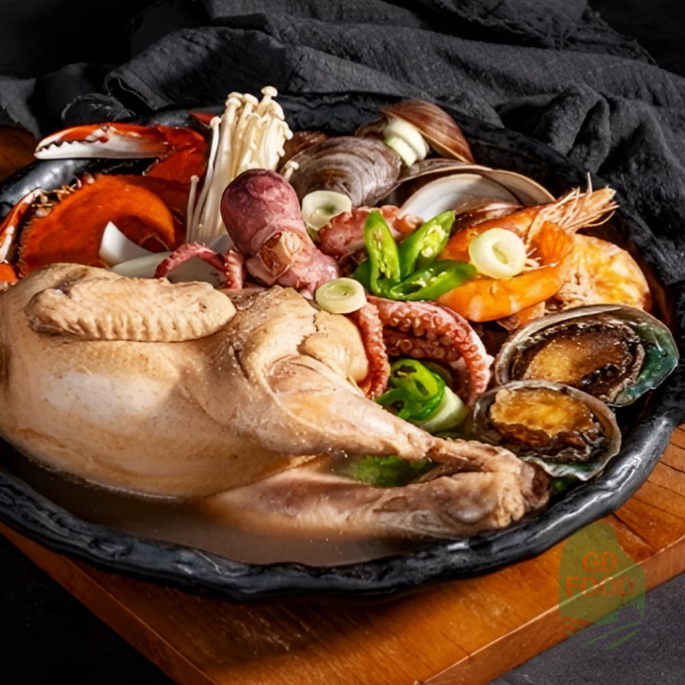 건담농수산 해신탕 밀키트 여름보양식 복날 해물삼계탕 몸보신