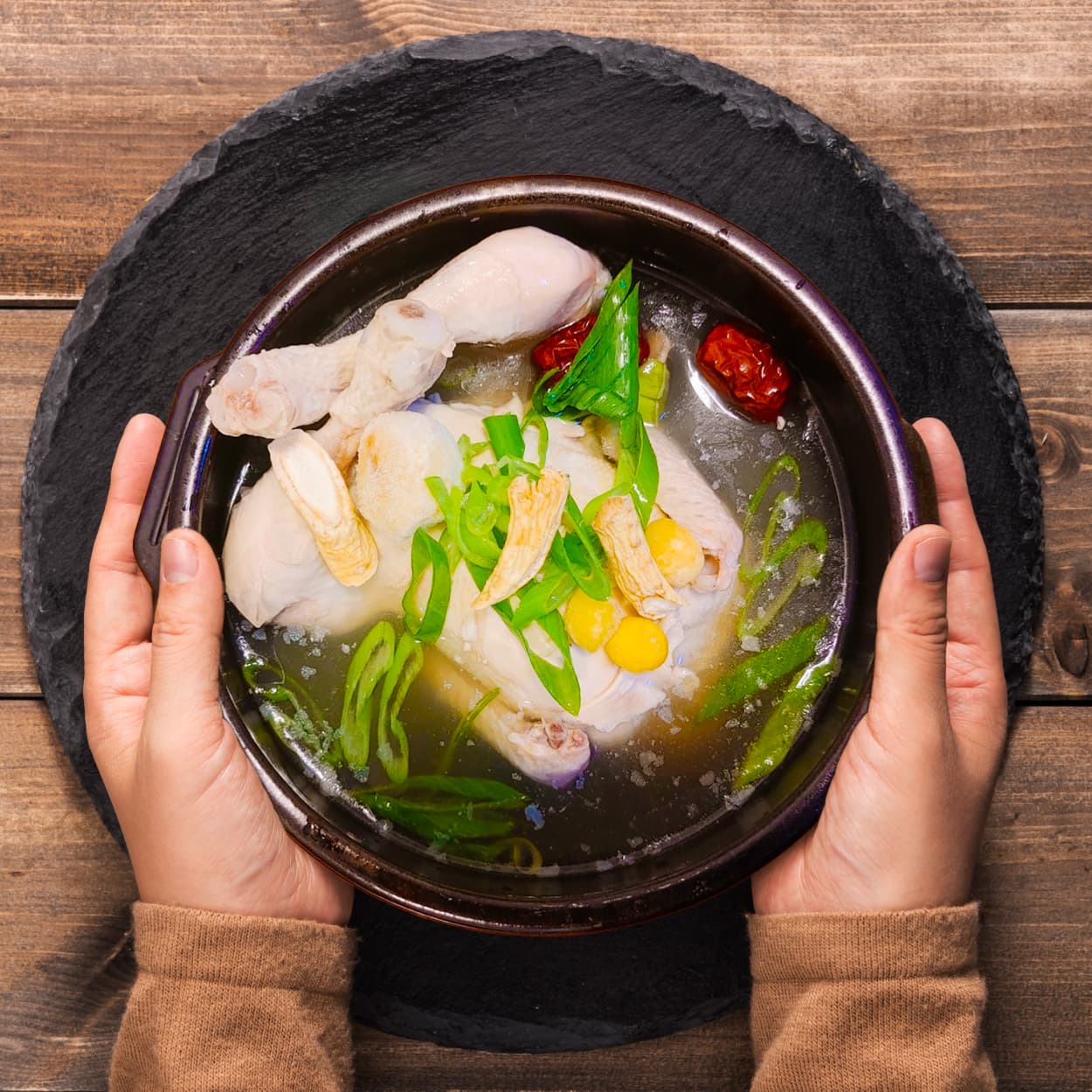 건강한 뜰 국내산 6호 삼계탕 밀키트 한마리 한방 보양식 캠핑 집들이 여행